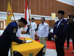 Pj Bupati Bekasi Dani Ramdan Lantik Pengurus Karang Taruna Kabupaten Periode 2023 – 2028