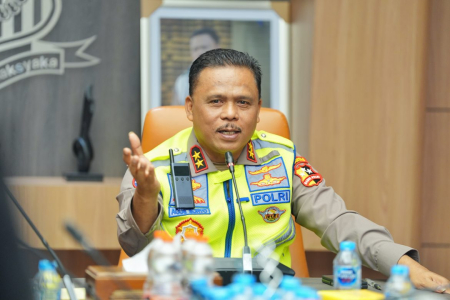 Pengamat Puji Keberhasilan Irjen Agus Suryonugroho usung program Polantas Menyapa