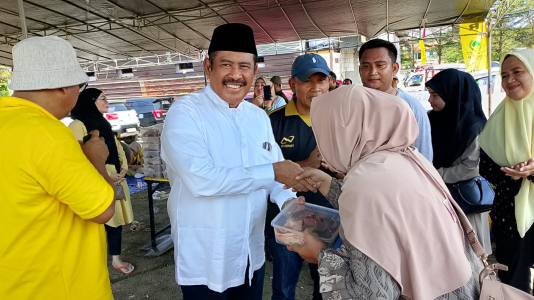 DPD Golkar Kab. Bekasi Sembelih 3 Sapi dan 24 Kambing di Hari Raya Idul Adha 1447 H